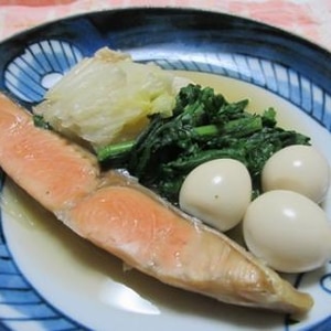 鮭と白菜の煮込み（生姜風味）
